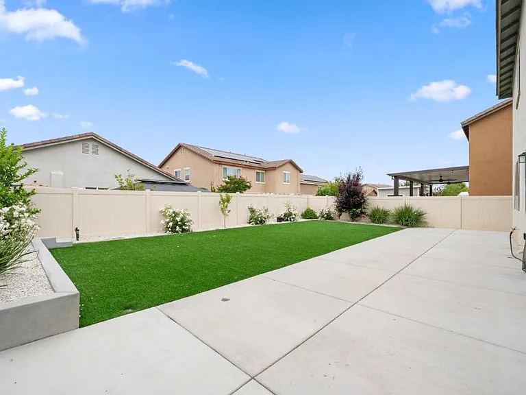 31624 Chamise Ln — Photo 37