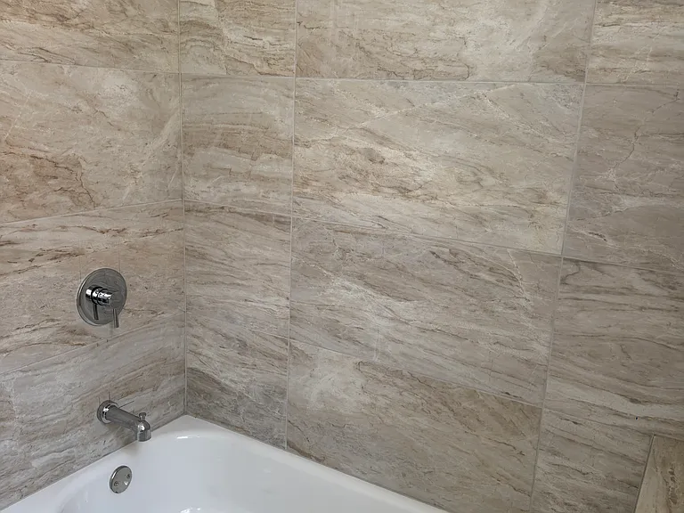 908 N Fairfield Ave #2 — Photo 11