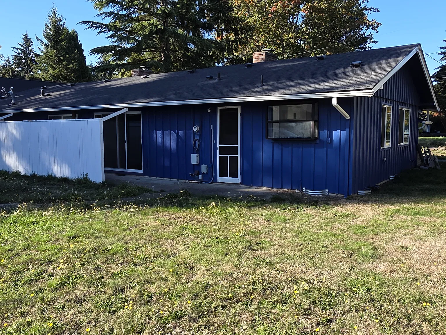 1416 W Main St — Photo 2