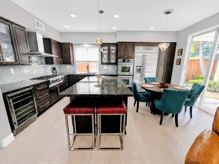17 Lark Dr — Photo 4
