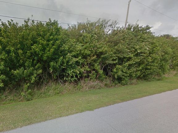 3rd image of 6122 NW Gaylord Terr