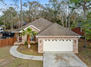 9831 Pokai Way, Diamondhead, MS 39525