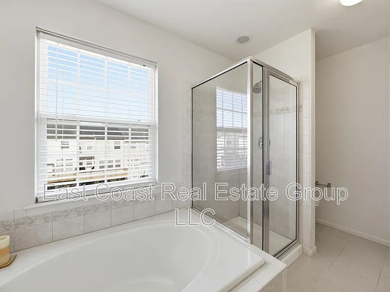 1247 Mare St — Photo 26