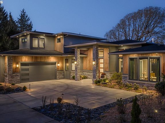 2nd image of 2219 S 19th Way