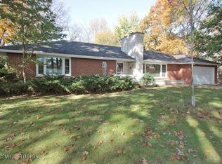 1202 S Oplaine Rd, Gurnee, IL 60031