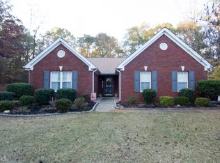 253 Jacob Dr, Hoschton, GA 30548