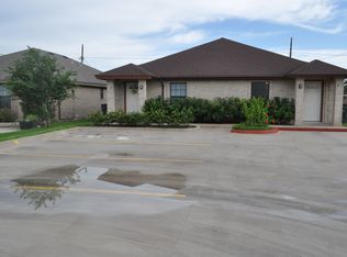 2110 W Barcelona Ave #B, Harlingen, TX 78550