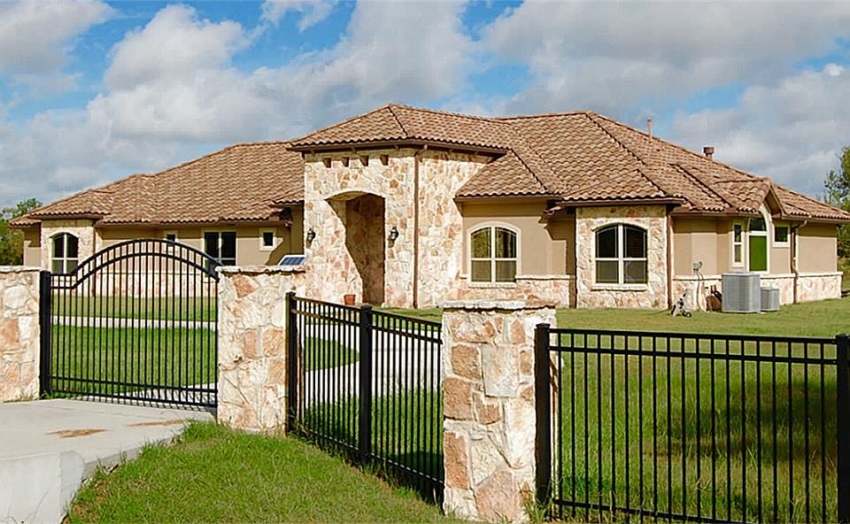 1st image of 28264 Rose Ln