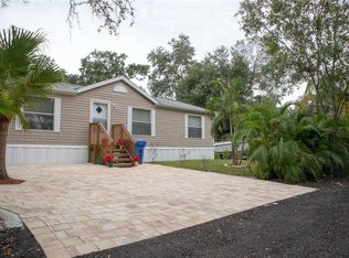 5823 Barry Ln, Tampa, FL 33634