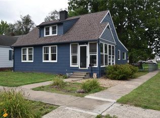 1600 Walnut St, Higginsville, MO 64037