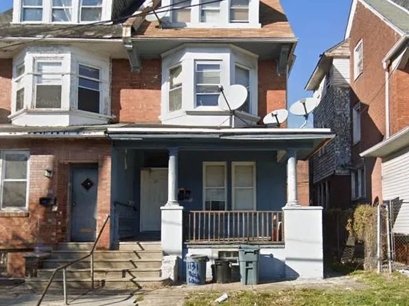 1131 W Rockland St, Philadelphia, PA 19141