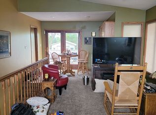 25474 Eidenschink Rd, Detroit Lakes, MN 56501