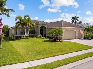 2615 Fairmont Cove Ct, Cape Coral, FL 33991