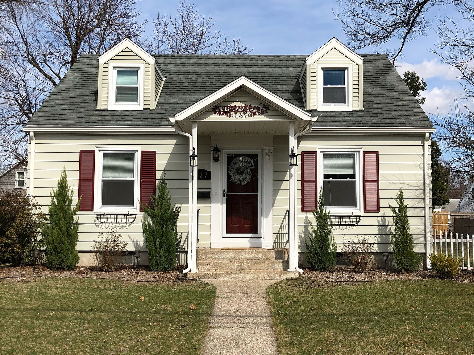 127 Winton St, Springfield, MA 01118 Zillow
