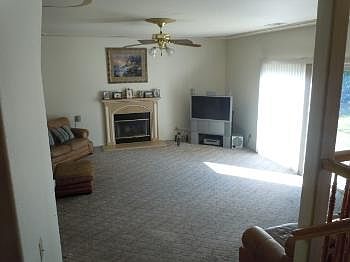 2nd image of 326 Stonewood Dr