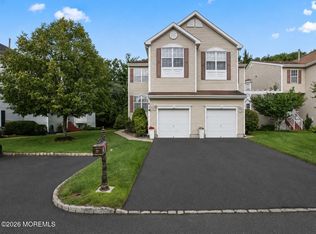 53 Cheyenne Street, Tinton Falls, NJ 07712