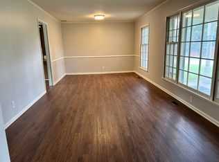 6002 S Pittsburg Ave, Tulsa, OK 74135