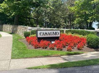 77 Lawson Ln #77, Ridgefield, CT 06877