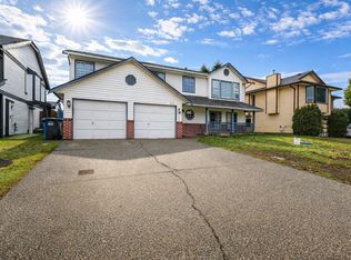 32134 Sorrento Ave, Abbotsford, BC V2T 5B7