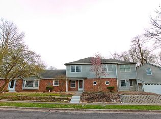 612 Cass Ave, Edwardsville, IL