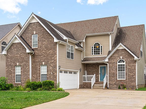 3rd image of 3328 Melissa Ln