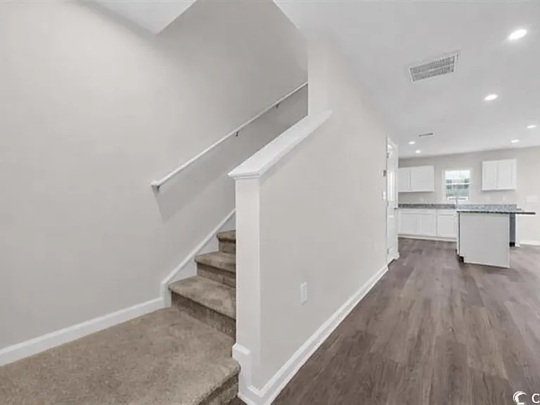 399 Myrtle Meadows Dr — Photo 6