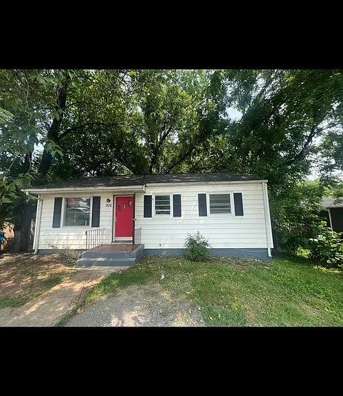 926 Westside Blvd NW — Photo 2