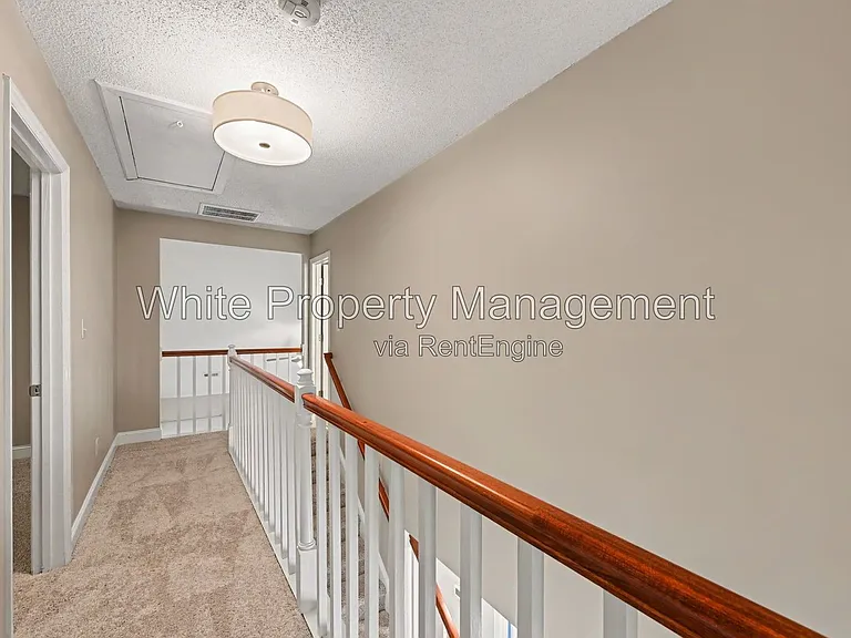 9201 Hanworth Trace Dr — Photo 11