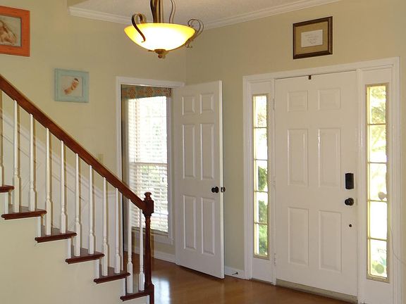 2nd image of 106 Afton Dr