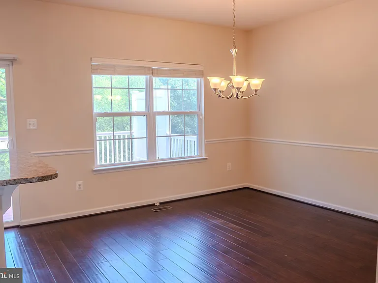726 Millhouse Dr — Photo 7