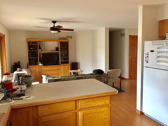 65E219D4-6006-4033-B466-0E0AAA539C1C