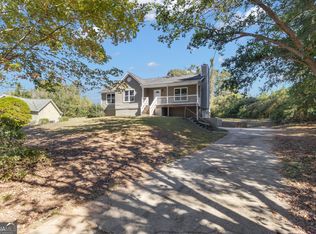 28 Fawn Ct, Sharpsburg, GA 30277