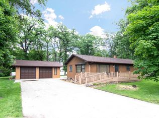 220 Wall Ave, Horace, ND 58047