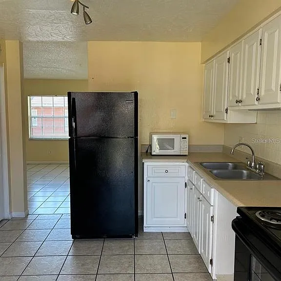 1627 W Oak Ridge Rd #D — Photo 5