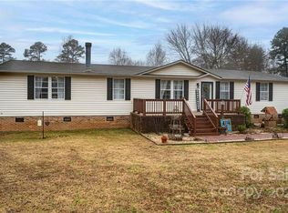 2776 Devine Rd, Iron Station, NC 28080