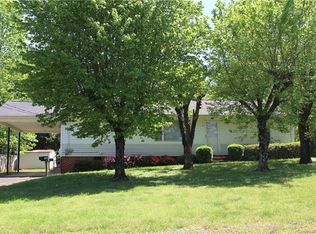 821 Rostan St SE, Valdese, NC 28690