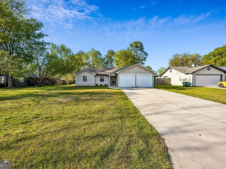 132 Woodvalley Dr — Photo 48
