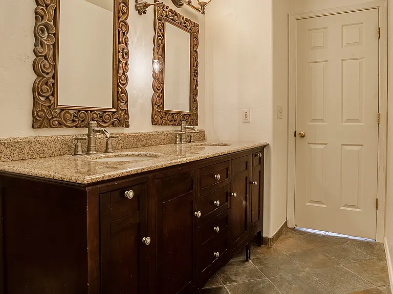 685 W Placita Vega Vis — Photo 19