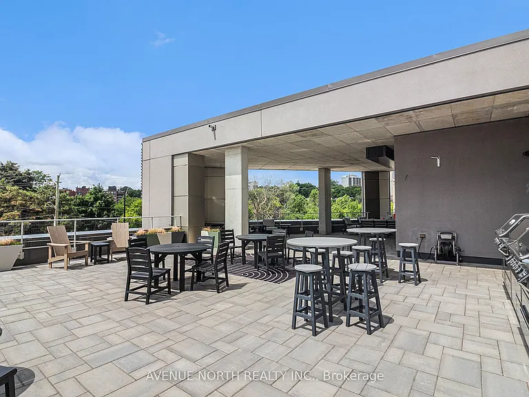 280 Montgomery St #1703 — Photo 7
