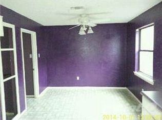 2122 Rainwood Ct, Arlington, TX 76017