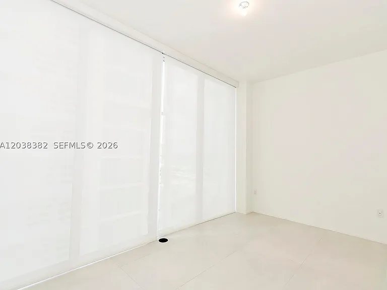 1000 Biscayne Blvd #2002 — Photo 18