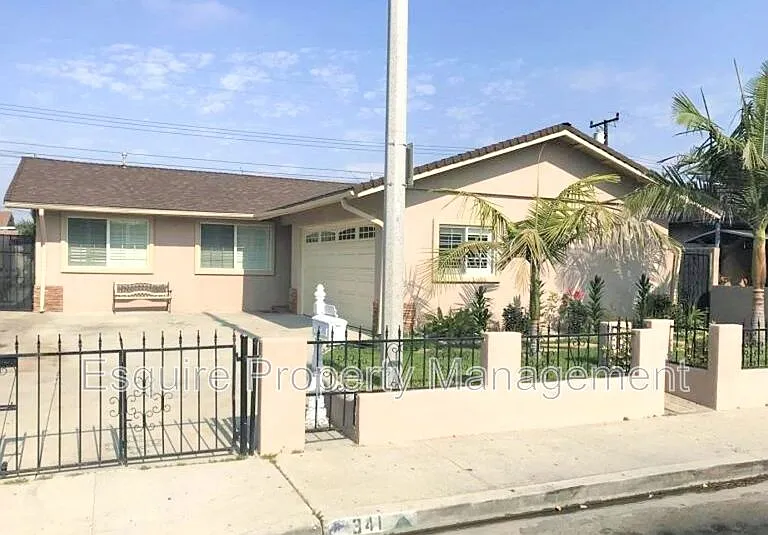 341 Julian St — Photo 1