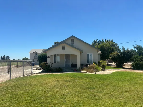 18943 W Dakota Ave, Kerman, CA 93630