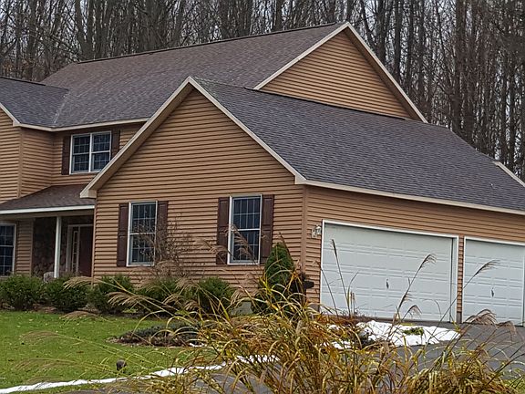 3rd image of 412 Hourglass Ln