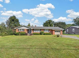 230 Eastview Dr, Madisonville, KY 42431