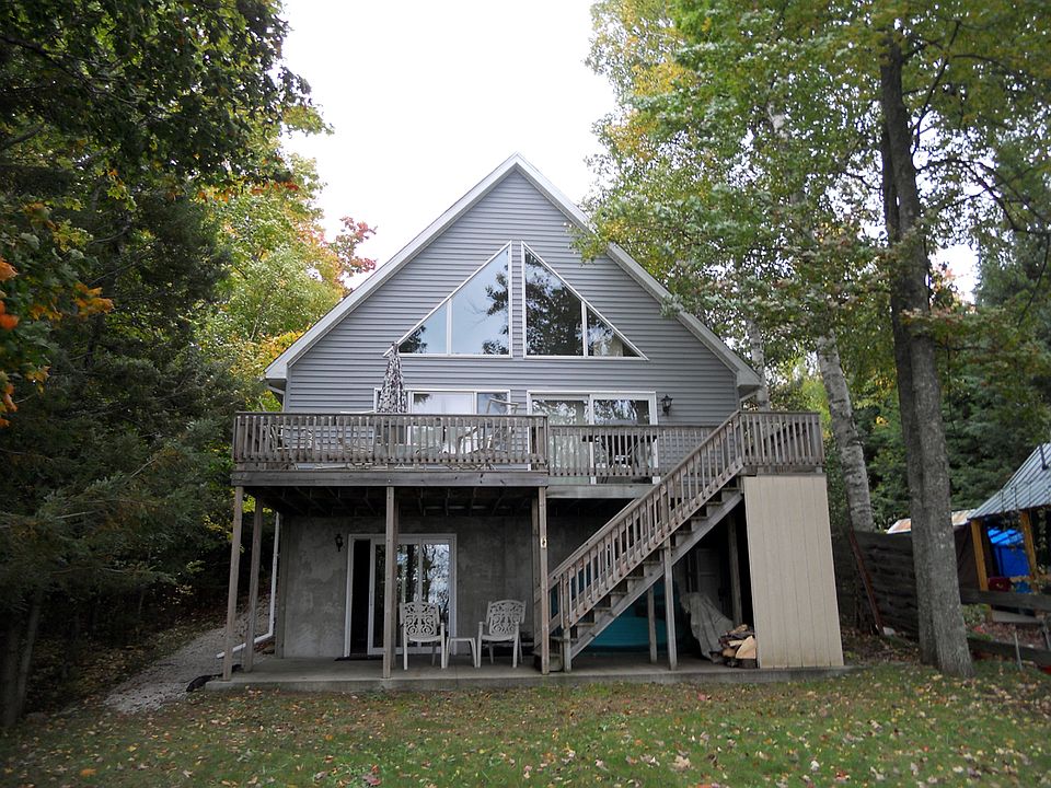 1st image of 1681n Wawaushnosh Drive
