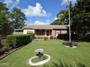 202 Shamrock Dr, Jacksonville, NC 28540