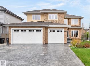 1607 Adamson Close SW, Edmonton, AB T6W 0V5