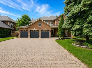 653 Exceller Cir, Newmarket, ON L3X 1P6