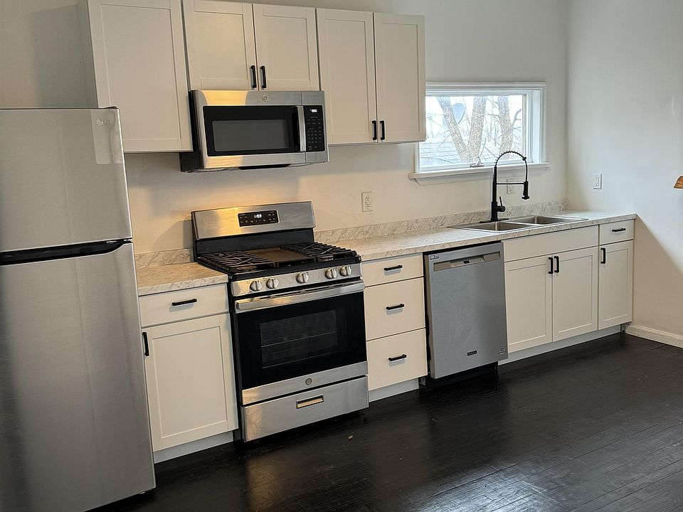 1st image of 6 High St Floor 2